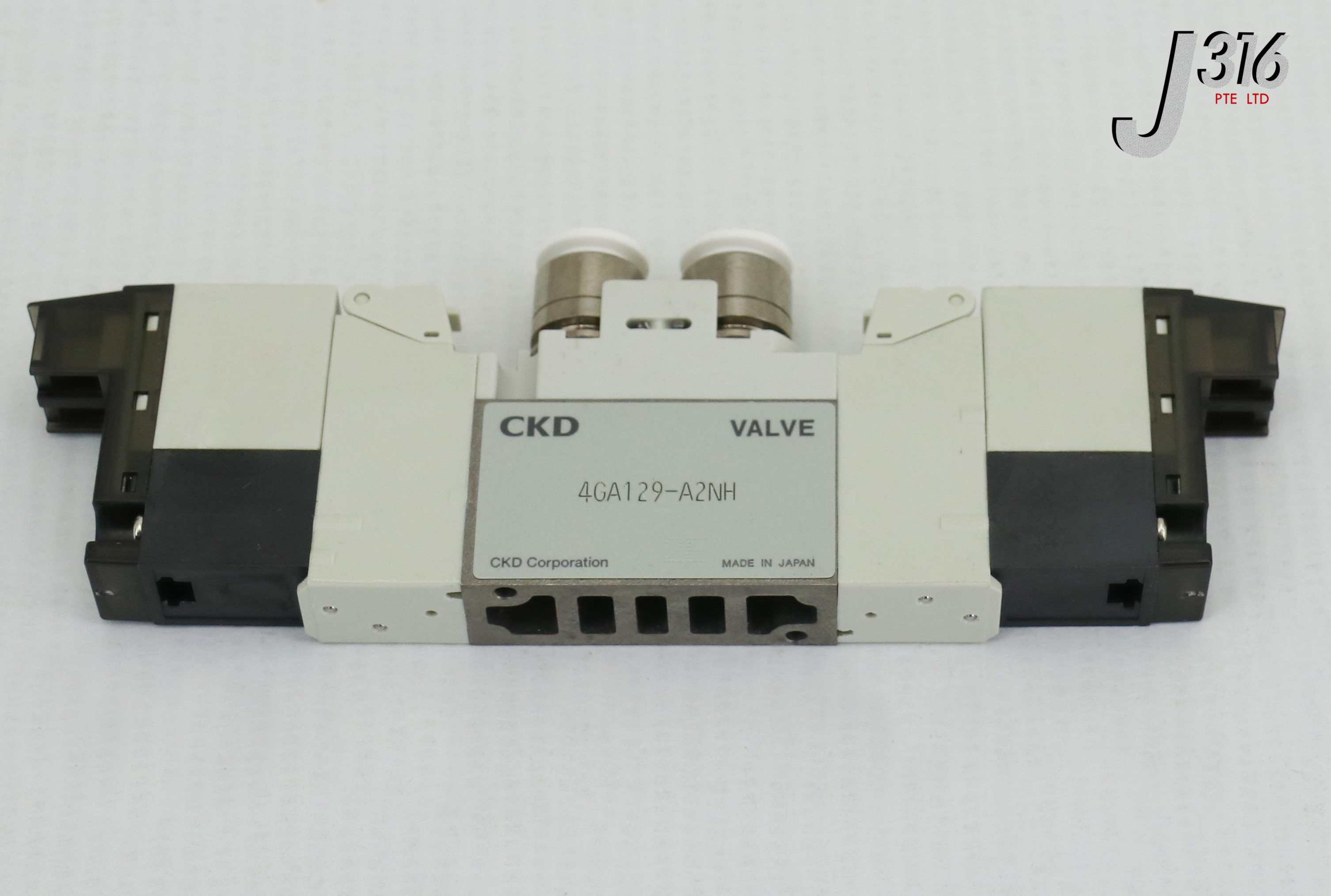 24053 CKD SOLENOID VALVE 4GA129-A2NH | eBay Australia